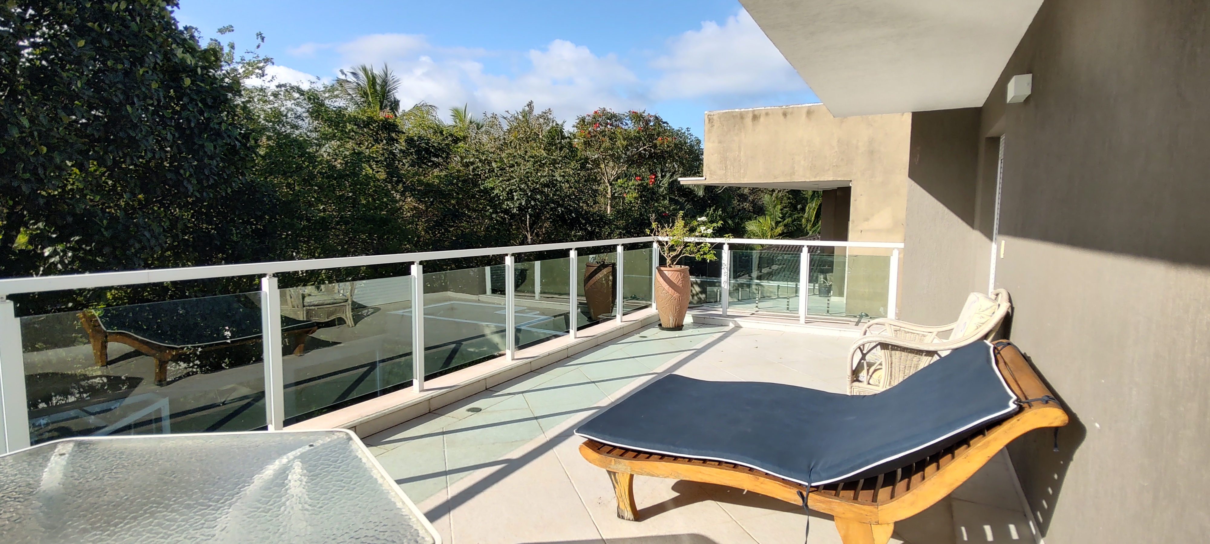 Terraço · espreguiçadeiras
